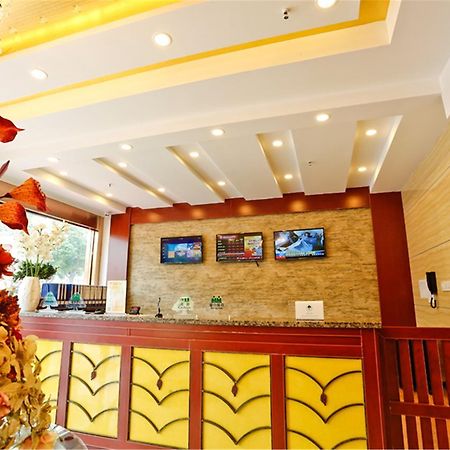 Greentree Inn Zhenjiang Yangzhong City Central Shopping Market North Gangdong Road Express Hotel Bagian luar foto