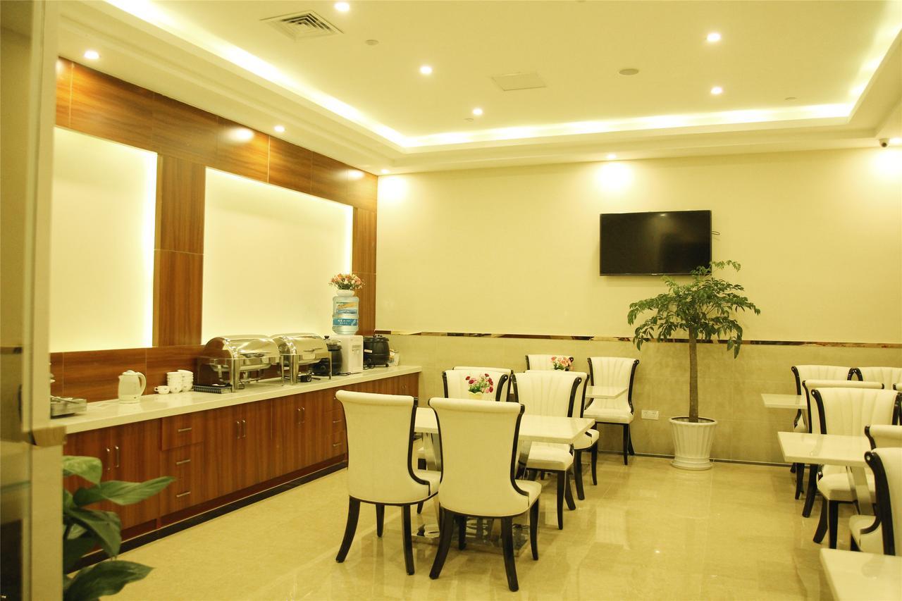 Greentree Inn Zhenjiang Yangzhong City Central Shopping Market North Gangdong Road Express Hotel Bagian luar foto