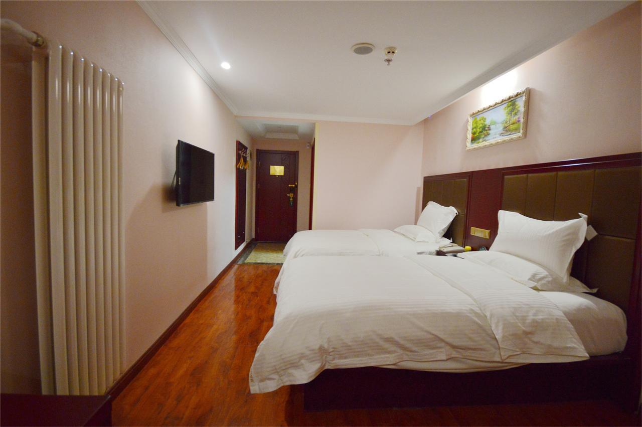 Greentree Inn Zhenjiang Yangzhong City Central Shopping Market North Gangdong Road Express Hotel Bagian luar foto