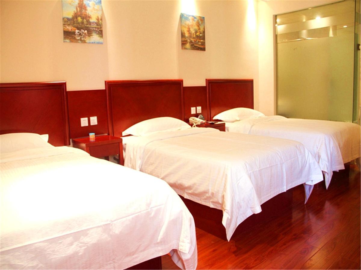 Greentree Inn Zhenjiang Yangzhong City Central Shopping Market North Gangdong Road Express Hotel Bagian luar foto